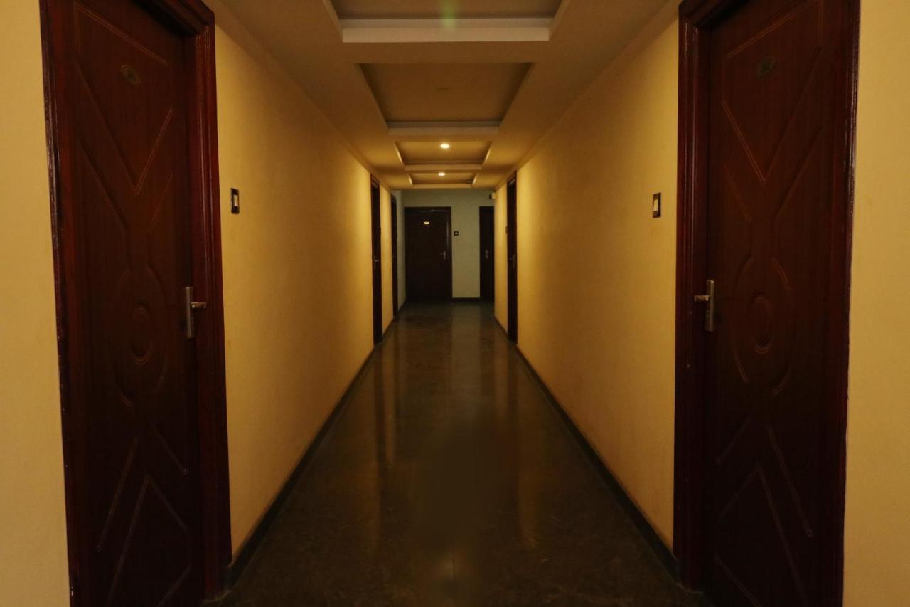 E S Residency Hotel Theni Exterior foto