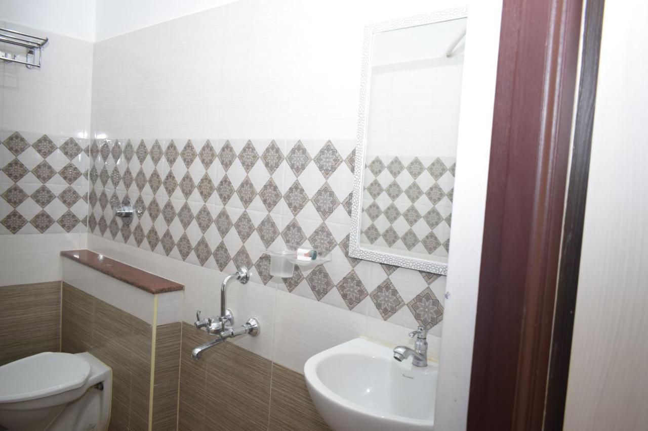 E S Residency Hotel Theni Exterior foto