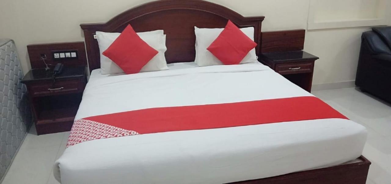 E S Residency Hotel Theni Exterior foto